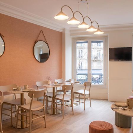 Hotel Avama Prony Париж Экстерьер фото