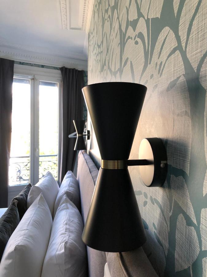 Hotel Avama Prony Париж Экстерьер фото